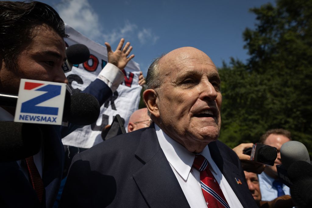 You are currently viewing WABC Radio CEO Defends Decision To Drop Rudy Giuliani From Airwaves